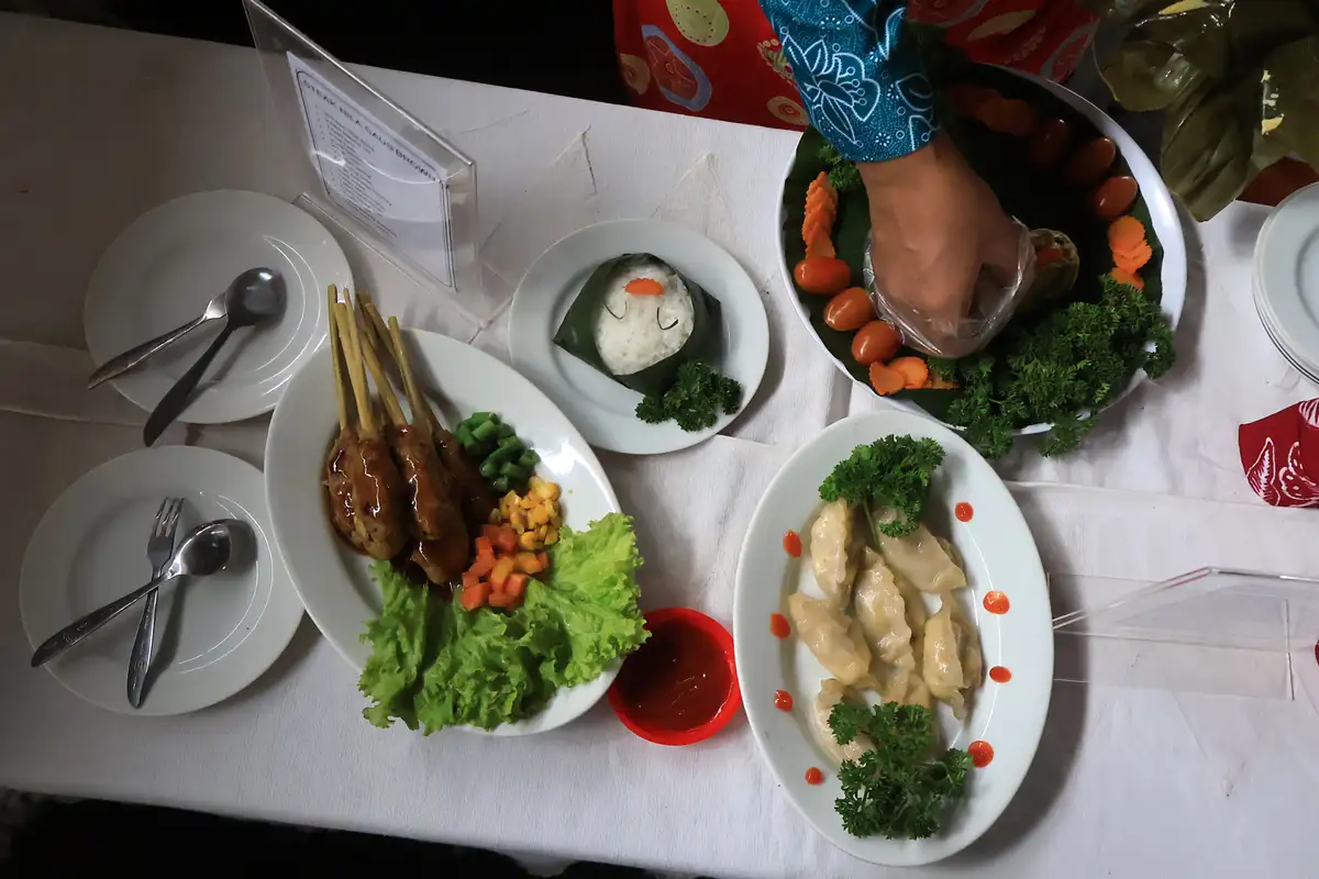 15 Kelompok Adu Kreasi Lomba Cipta Menu Ikan Dispangtan Solo