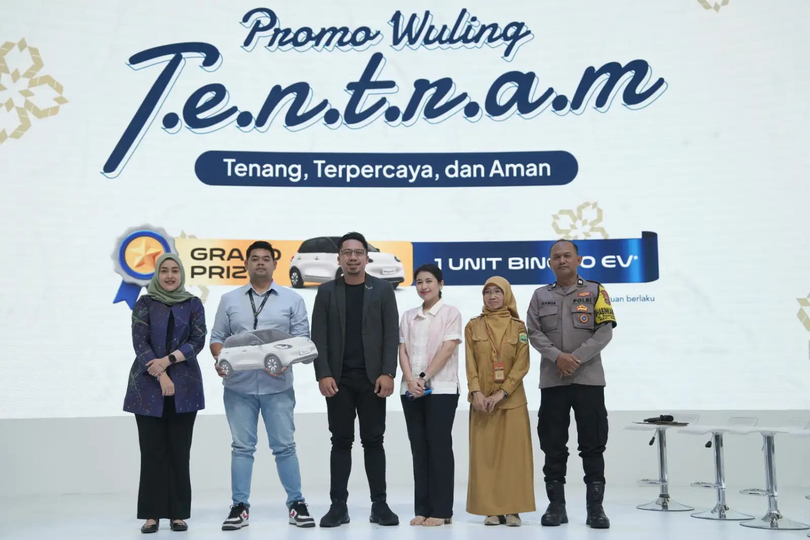 Wuling Undi Langsung Pemenang Grand Prize Program T.E.N.T.R.A.M di GIIAS 2025
