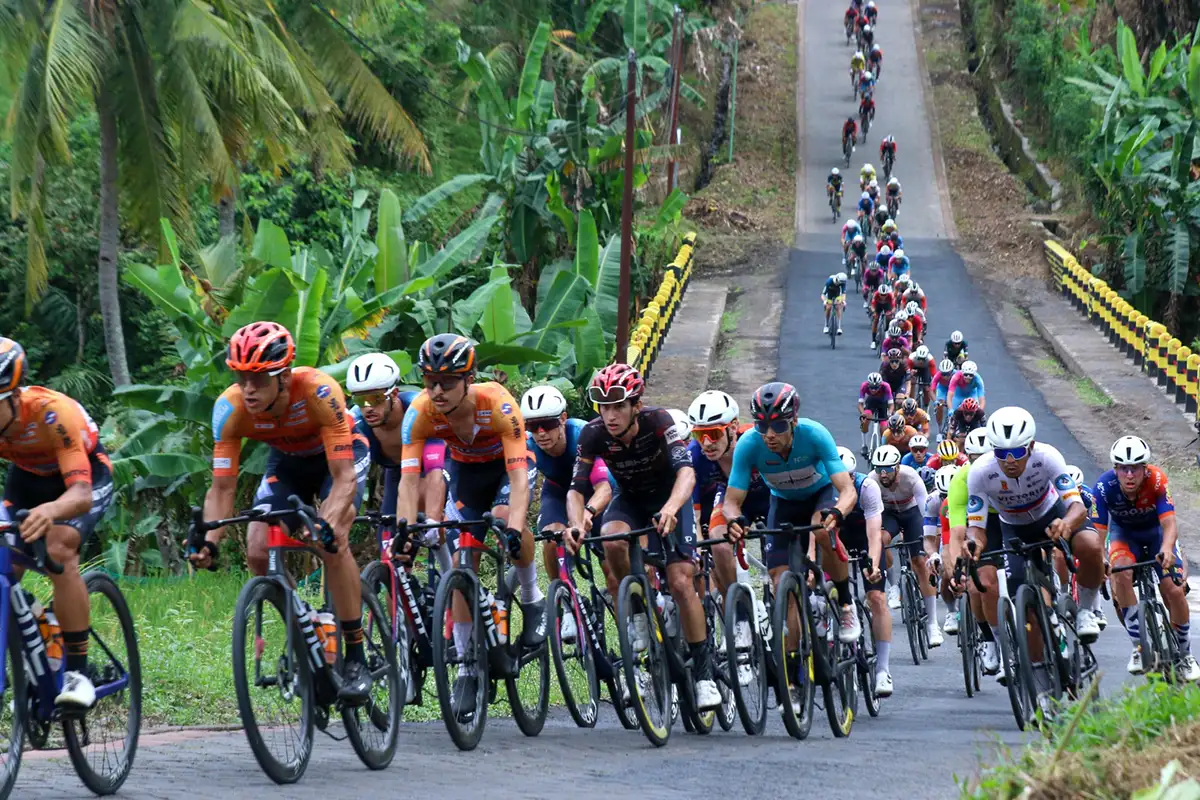 Tour de Banyuwangi Ijen Etape 2, Pembalap Hadapi Rute Menanjak & Berpaving