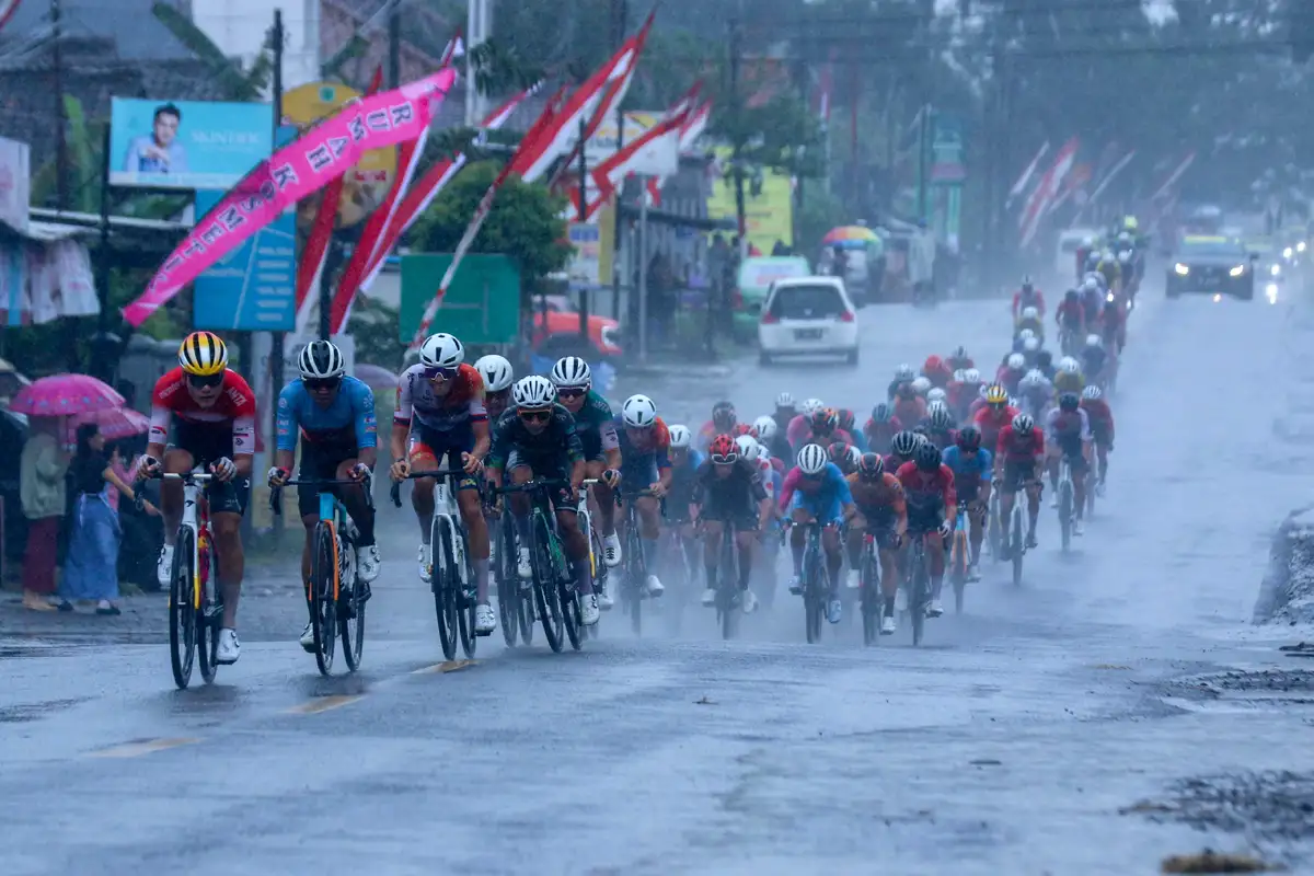 Pembalap Australia Jadi yang Tercepat di Etape 3 Tour de Banyuwangi Ijen