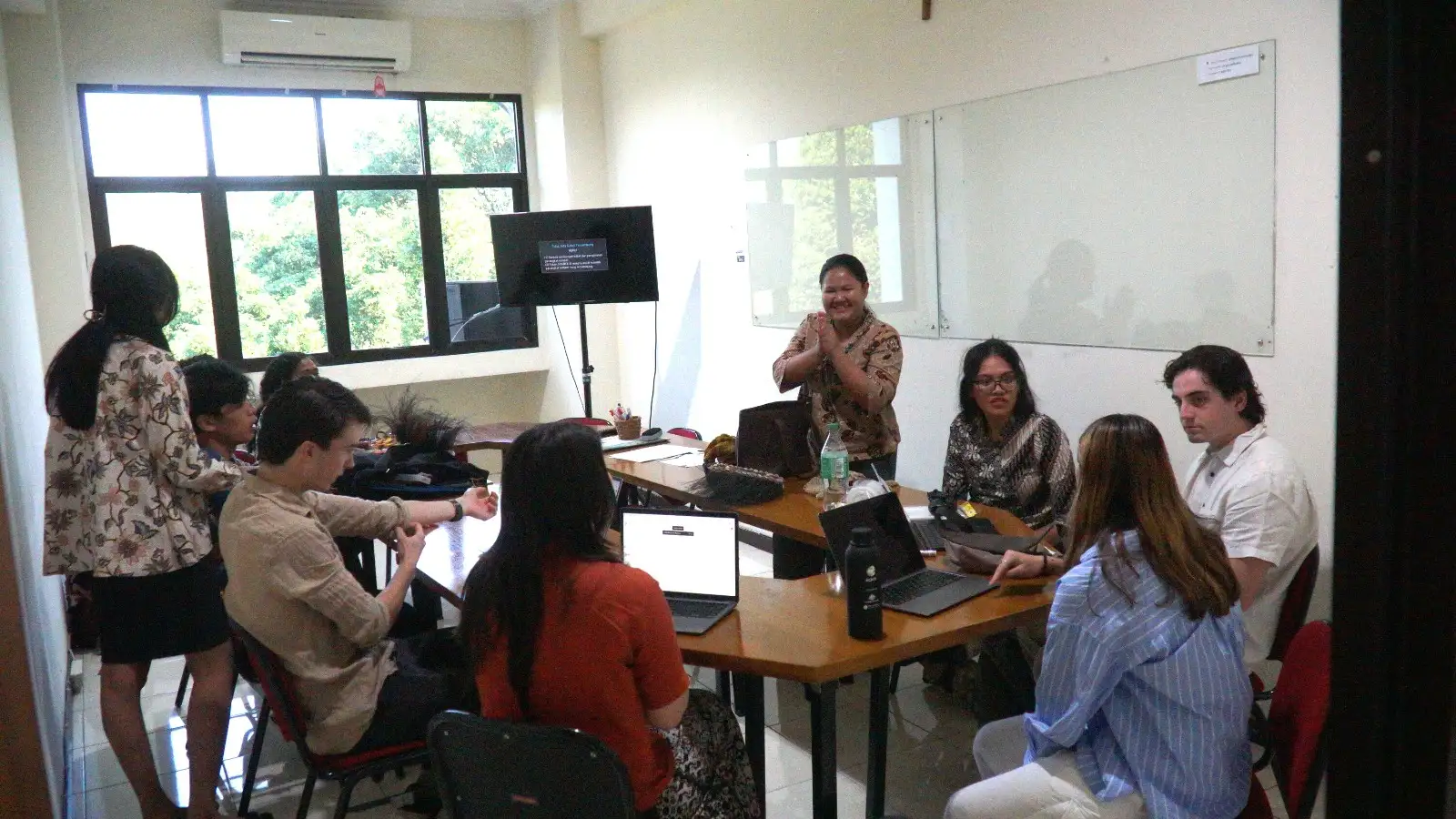 Mahasiswa Australia dan Indonesia Saling Belajar di UKSW Salatiga
