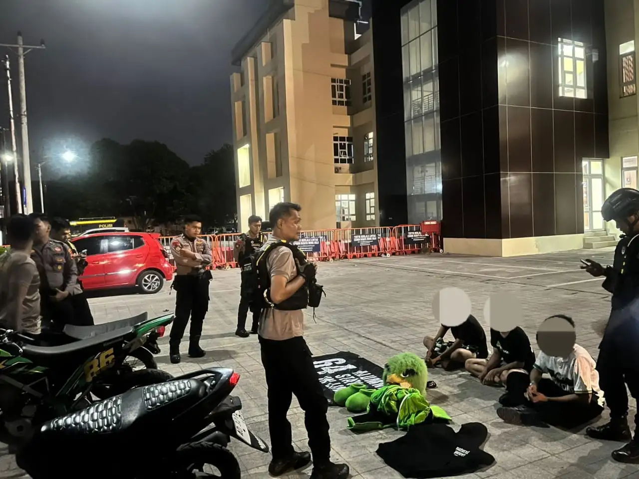 Konvoi Motor Knalpot Brong seusai Nonton Basket, 4 Pelajar Solo Ditangkap Polisi