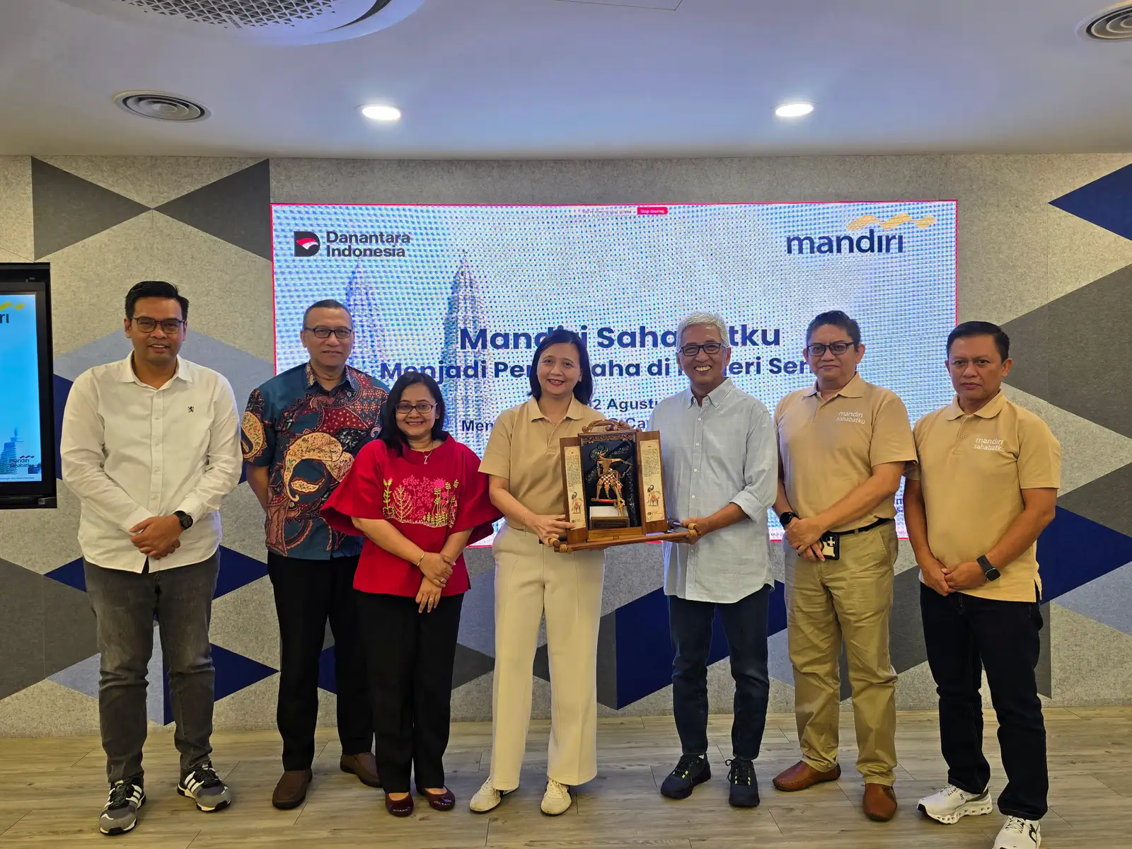 Penguatan SDM, Mandiri Sahabatku Dorong Pemberdayaan 125 PMI di Kuala Lumpur