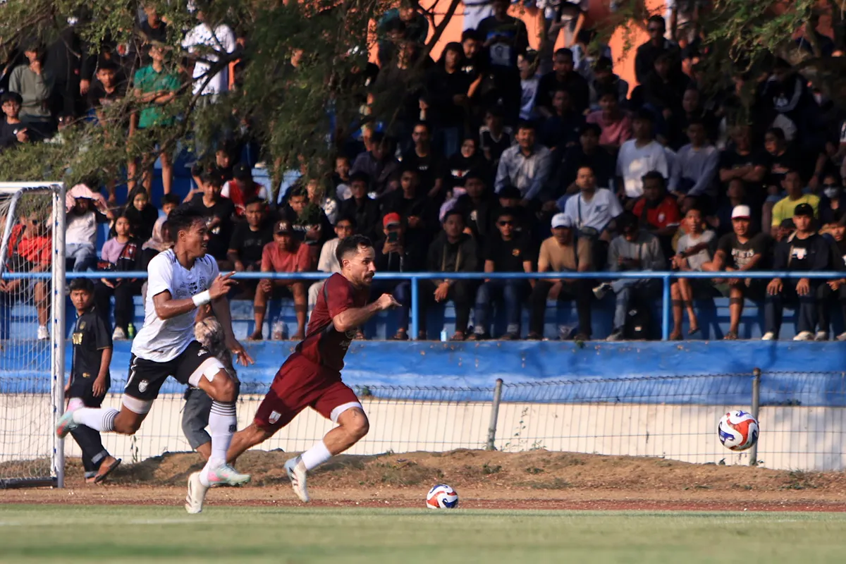 Persis Solo Kalah dari Bali United 1-2 dalam Laga Uji Coba di Stadion UNS
