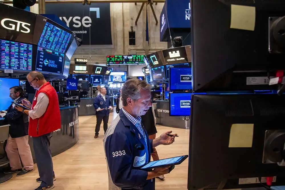 Bursa AS Ditutup Menguat, Didorong Aksi Borong Saham Murah