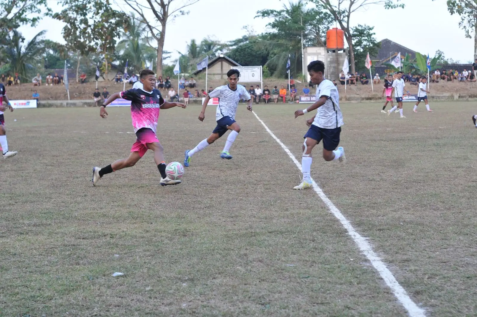 Turnamen Sepak Bola Tarkam Meriahkan Peringatan HUT RI di Girimarto Wonogiri