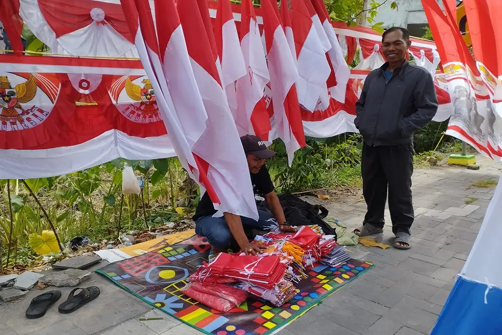 Banyak Warga di Kulonprogo Berburu Bendera One Piece Jelang HUT Kemerdekaan RI