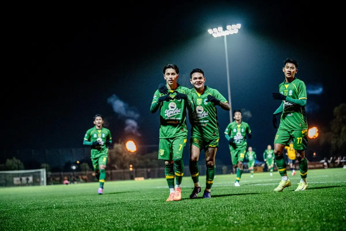 Prediksi Persebaya vs PSIM Jogja: Skor, Susunan Pemain & Head to Head