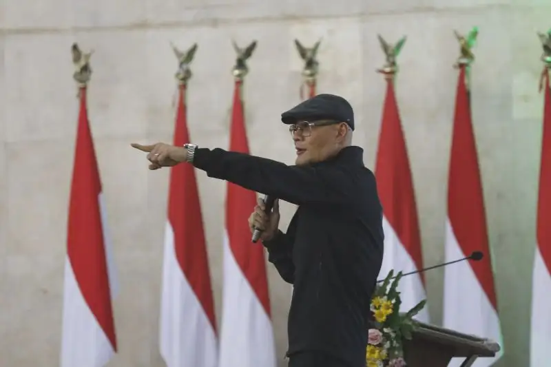Ramai Pengibaran Bendera One Piece, Begini Komentar Deddy Corbuzier