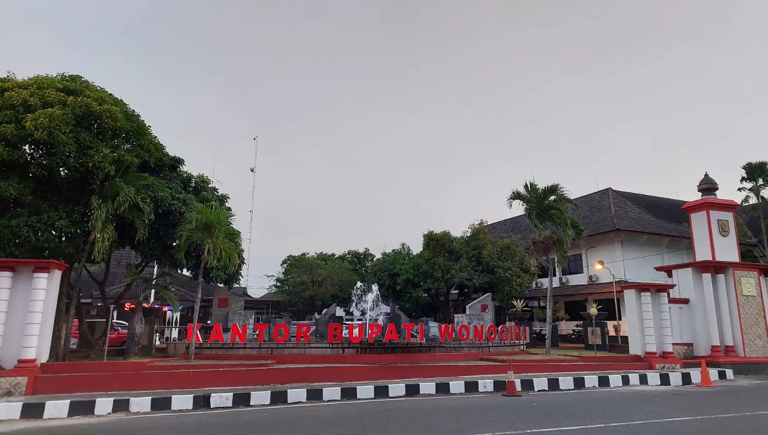 Telan Rp2,4 Miliar, Pemkab Wonogiri Beli 4 Mobil Dinas Baru untuk Forkopimda