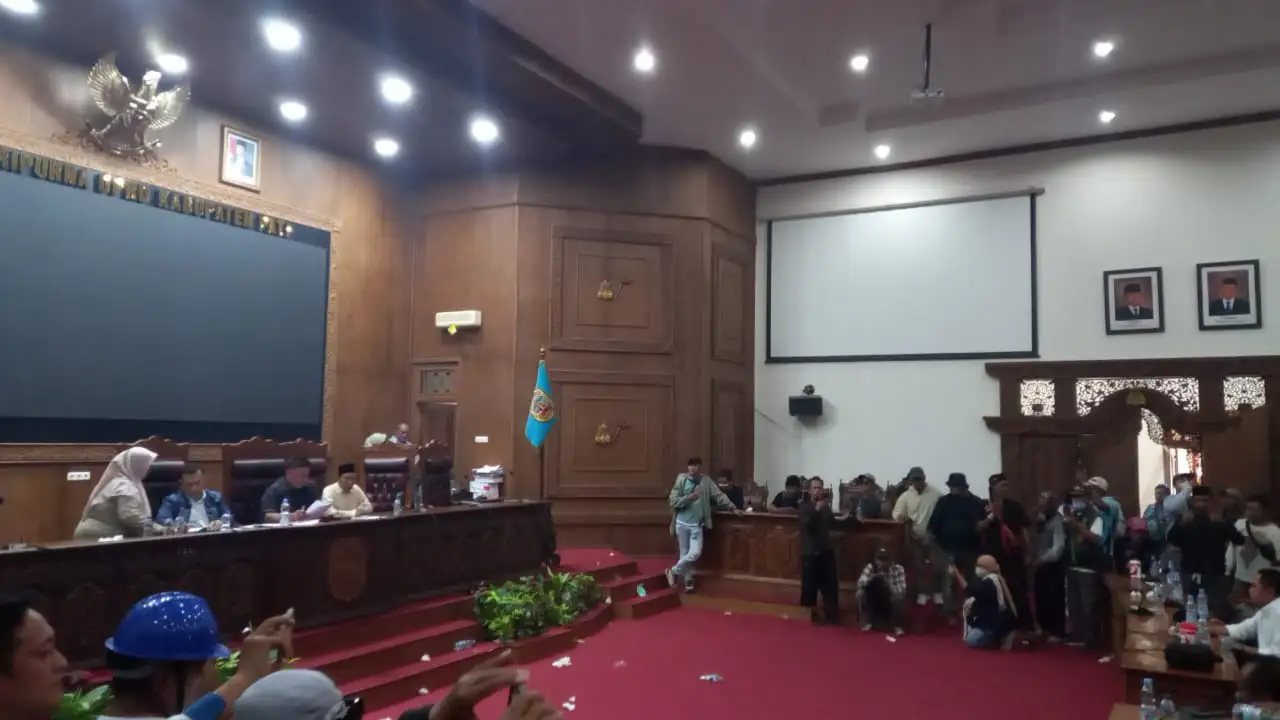 Tok! DPRD Pati Sepakati Hak Angket dan Pansus Pemakzulan Bupati Sudewo