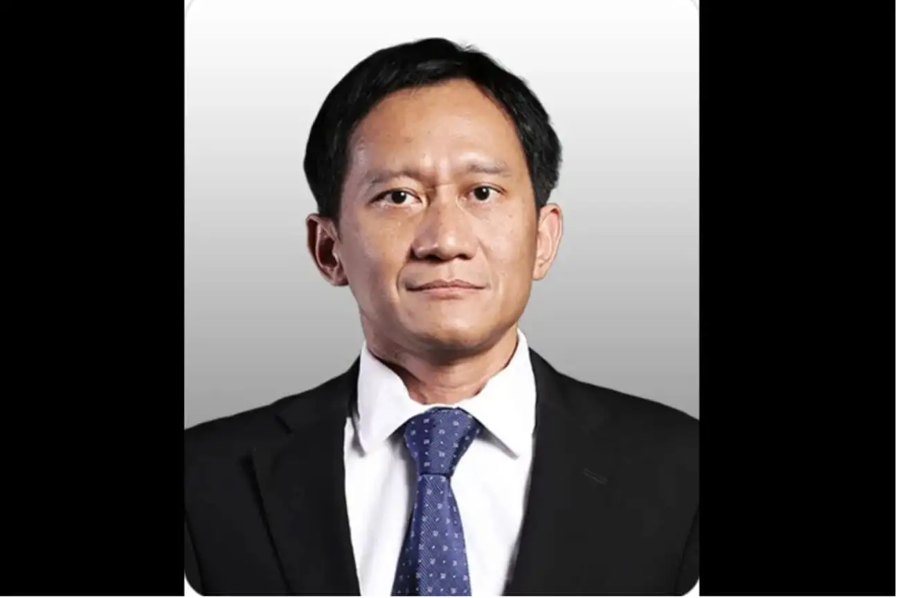 Jabat Dirut Baru PT KAI, Ini Profil dan Perjalanan Karier Bobby Rasyidin