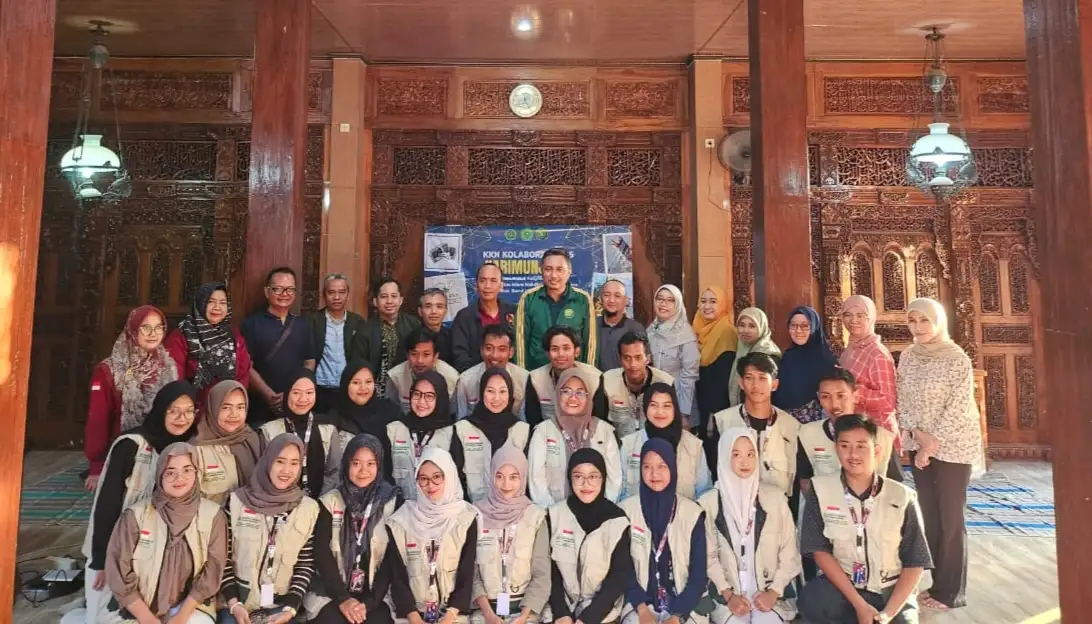Perluas Dampak Pengabdian, Unwahas Kirim Mahasiswa KKN Kolaborasi di Karimunjawa