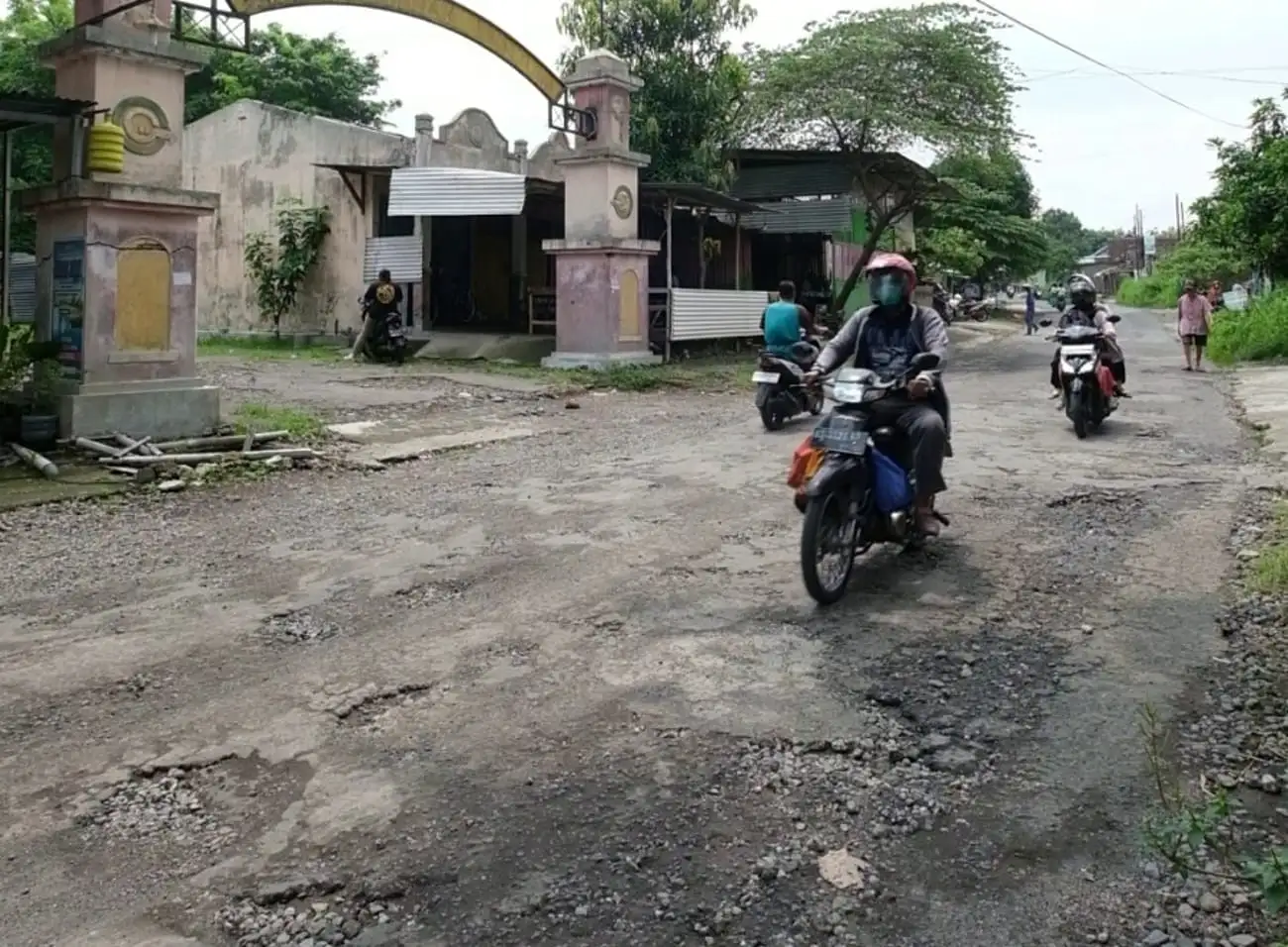 Perbaikan Jalan Gawanan-Gagaksipat Karanganyar Serap Anggaran Rp2 Miliar