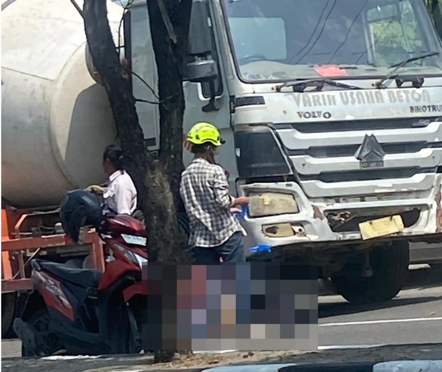 Motor Senggol Truk di Jalan Solo-Sragen Karanganyar, 1 Orang Meninggal