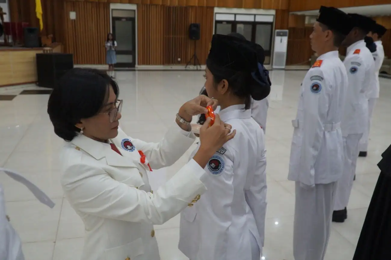 Rektor UKSW Kukuhkan 65 Paskibraka, Jadi Generasi Muda Berlandaskan Pancasila