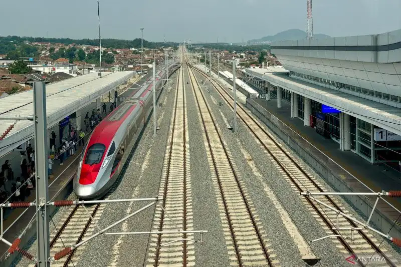 Dampak Gempa, 8 Perjalanan Kereta Cepat Whoosh Dibatalkan