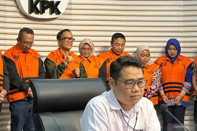 Selain Wamenaker, Ini Identitas 10 Tersangka Kasus Pemerasan yang Ditetapkan KPK