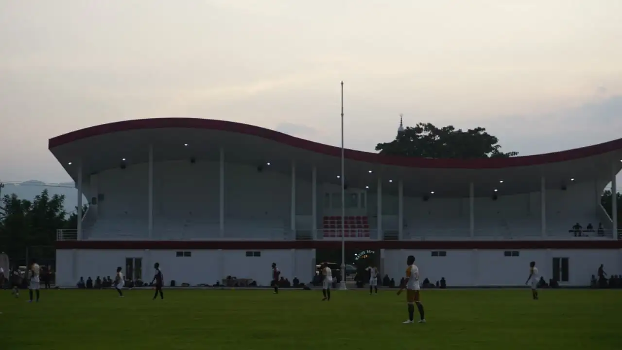 Main Sepak Bola di Stadion Pringgodani Wonogiri Kini Berbayar, Segini Tarifnya