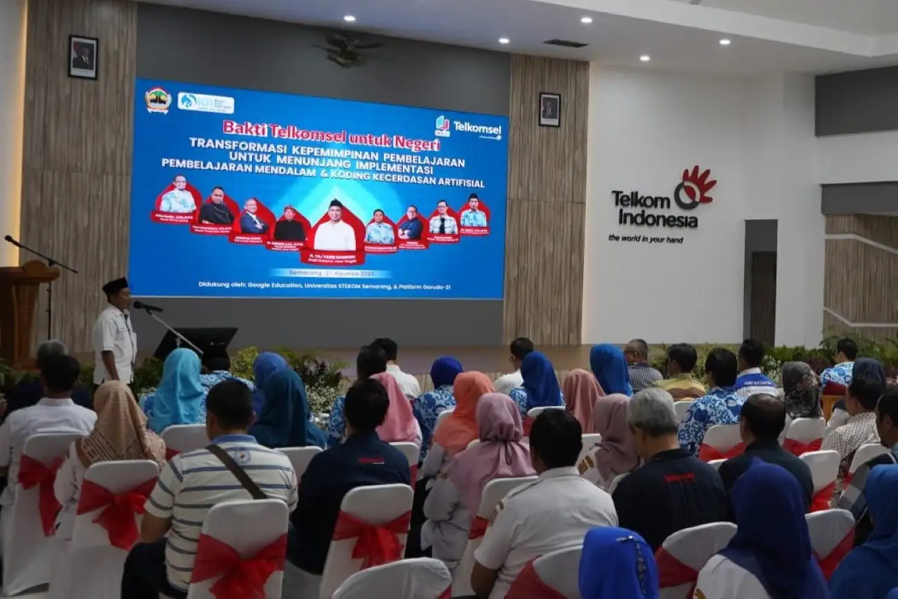 Telkomsel Gandeng IGI Jateng Gelar Pelatihan Koding dan AI bagi Guru