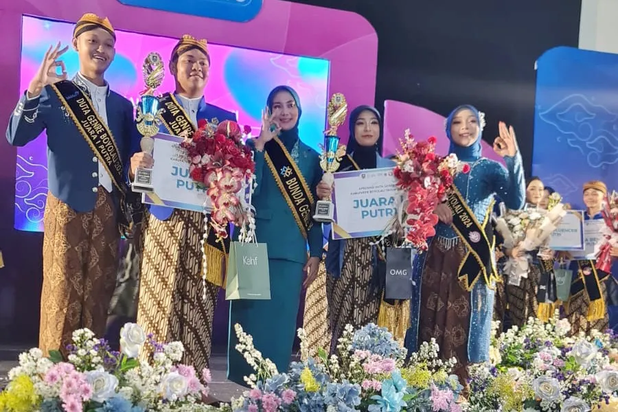 Avicena Shalahudin Hava dan Alleta Sekar Wangi Juara I Duta Genre Boyolali