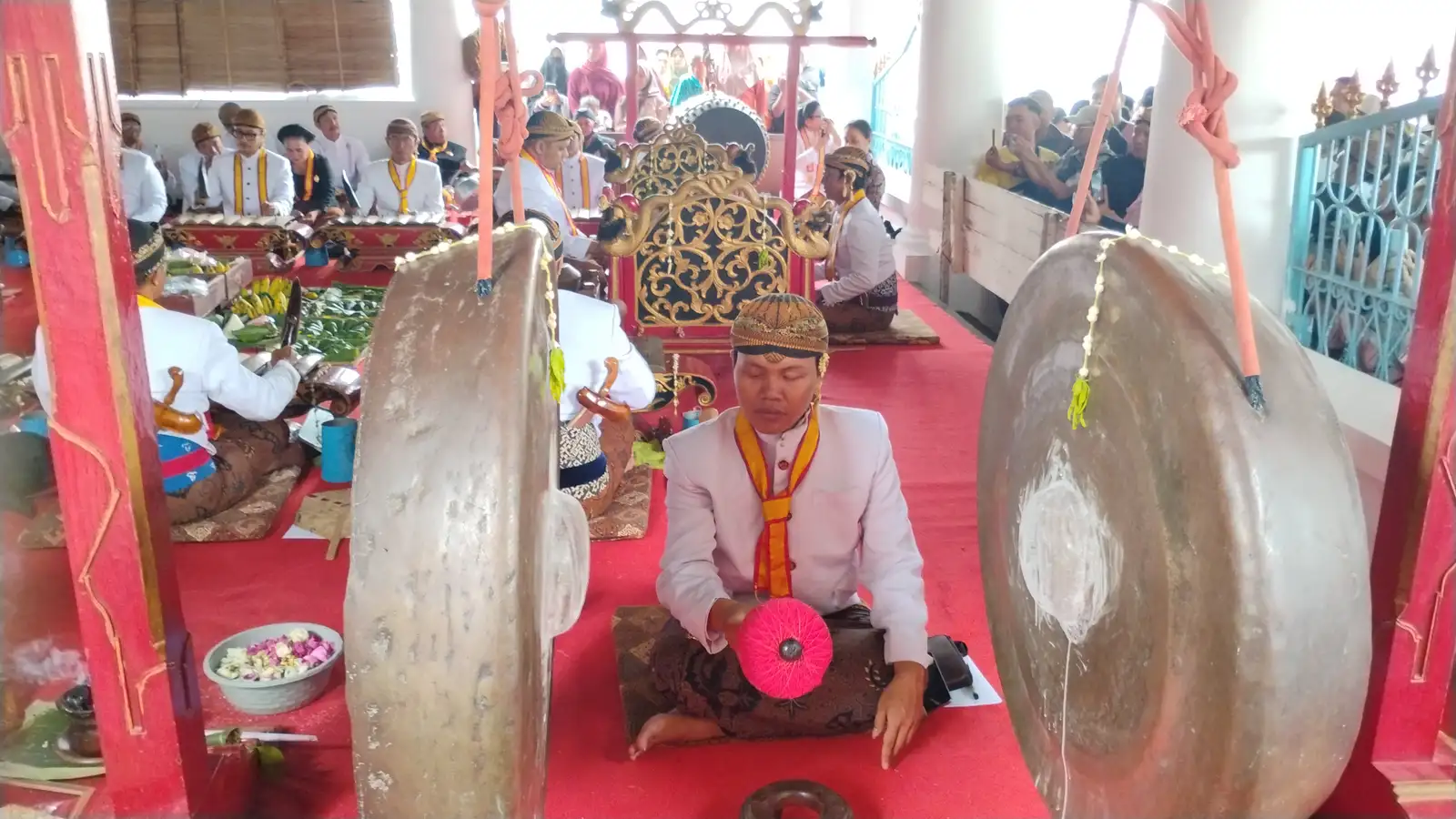 Selama 7 Hari, Gamelan Sekaten Keraton Solo Ditabuh di Masjid Agung