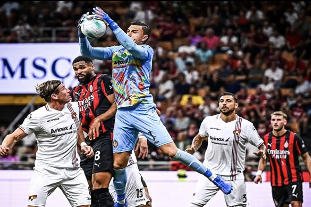 Drama 5 Gol: Emil Audero vs Jay Idzes di Serie A, Cremonese Menang 3-2