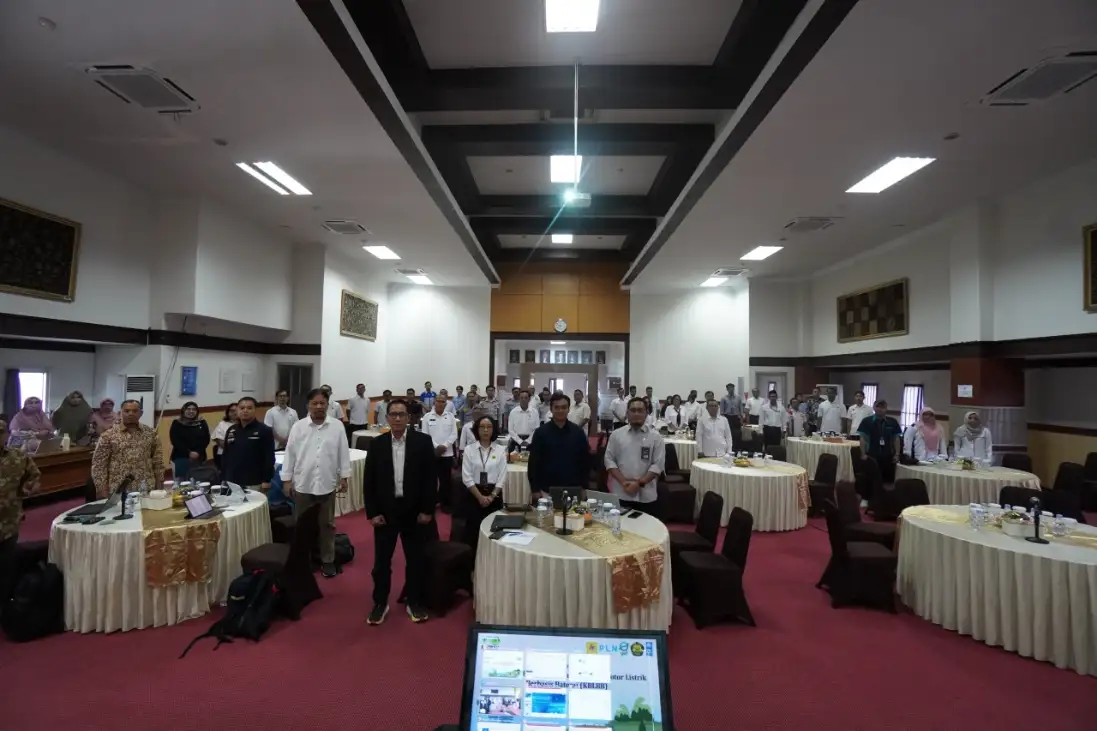 Hari Pelanggan Nasional, PLN Sinergikan Penguatan Ekosistem Kendaraan Listrik