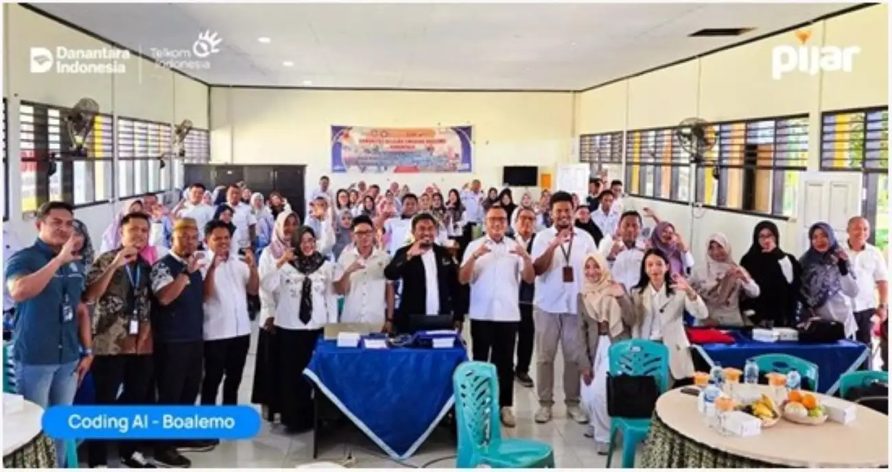 Telkom Dukung Pembelajaran Coding dan AI di Sekolah Berbagai Daerah