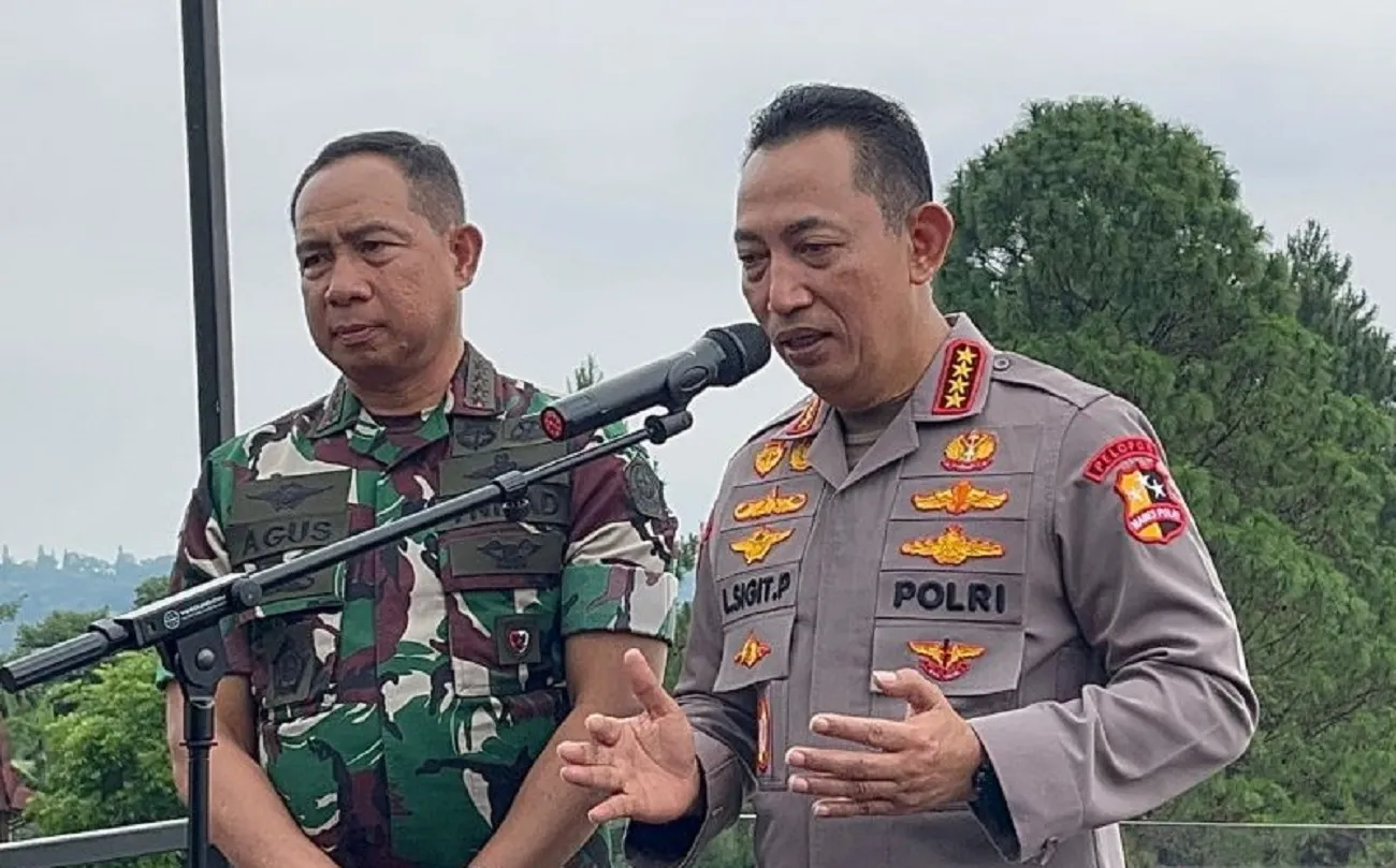 Kapolri Pastikan TNI-Polri Segera Pulihkan Keamanan Pasca-Aksi Anarkis