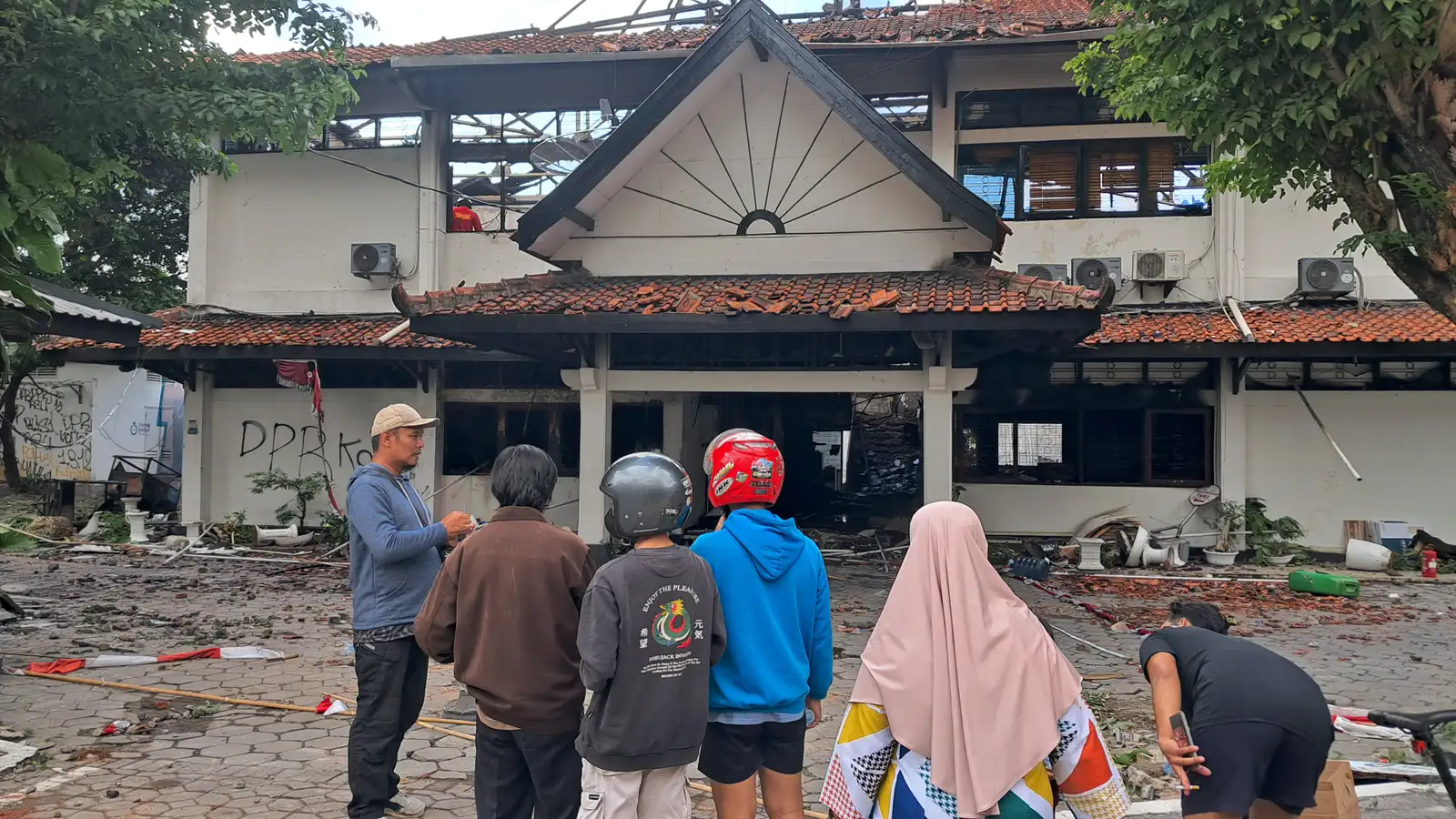 Gedung Sekretariat DPRD Solo Dibakar, Pembangunan Ulang Diusulkan Tahun 2026