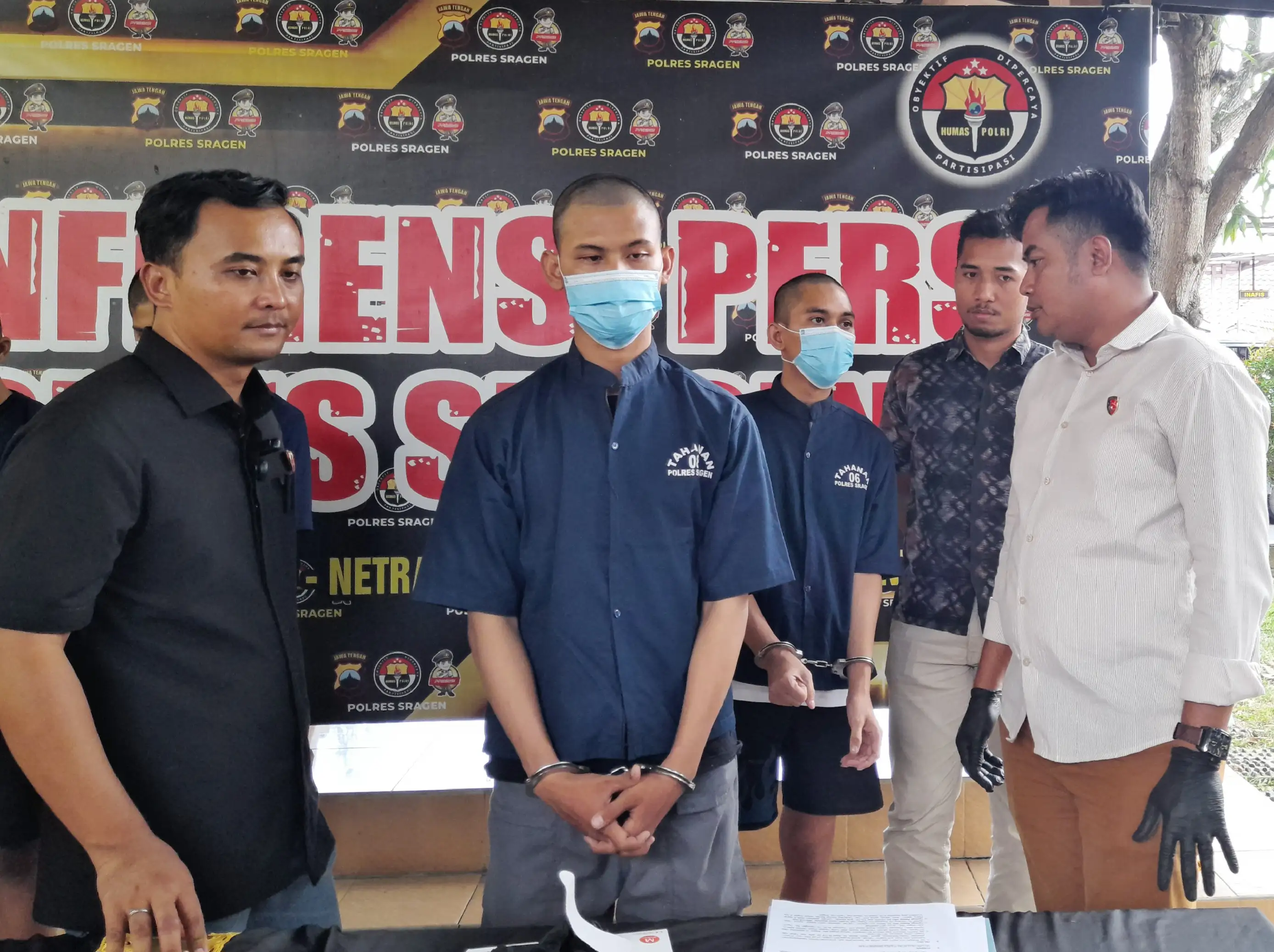 2 Pelaku Perusakan Pos Polisi Sragen Masih Buron, 1 Siarkan Live Medsos