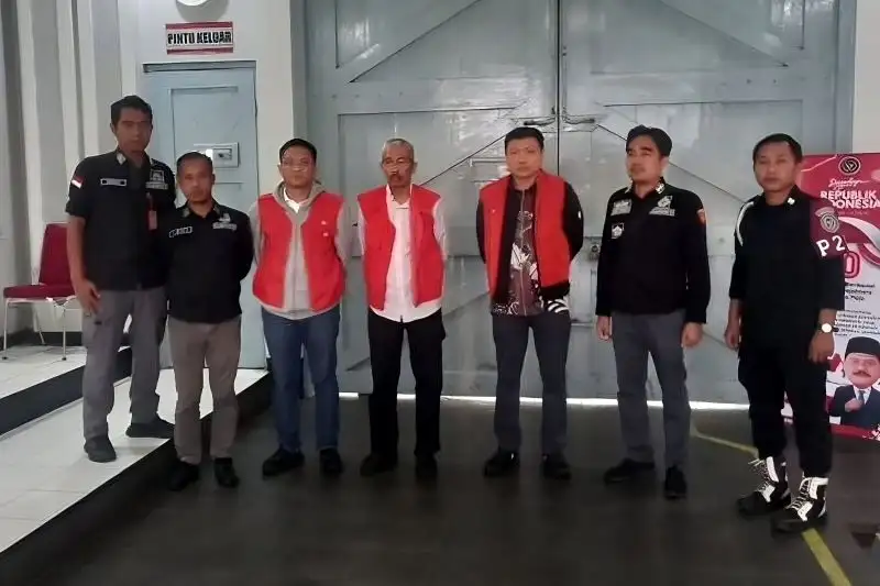 Kejagung Limpahkan Iwan Lukminto dan 2 Tersangka Kasus Sritex ke Kejari Solo