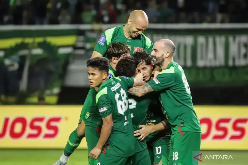 Bermain di Kandang, Persebaya Surabaya Kalahkan Semen Padang dengan Skor 1-0