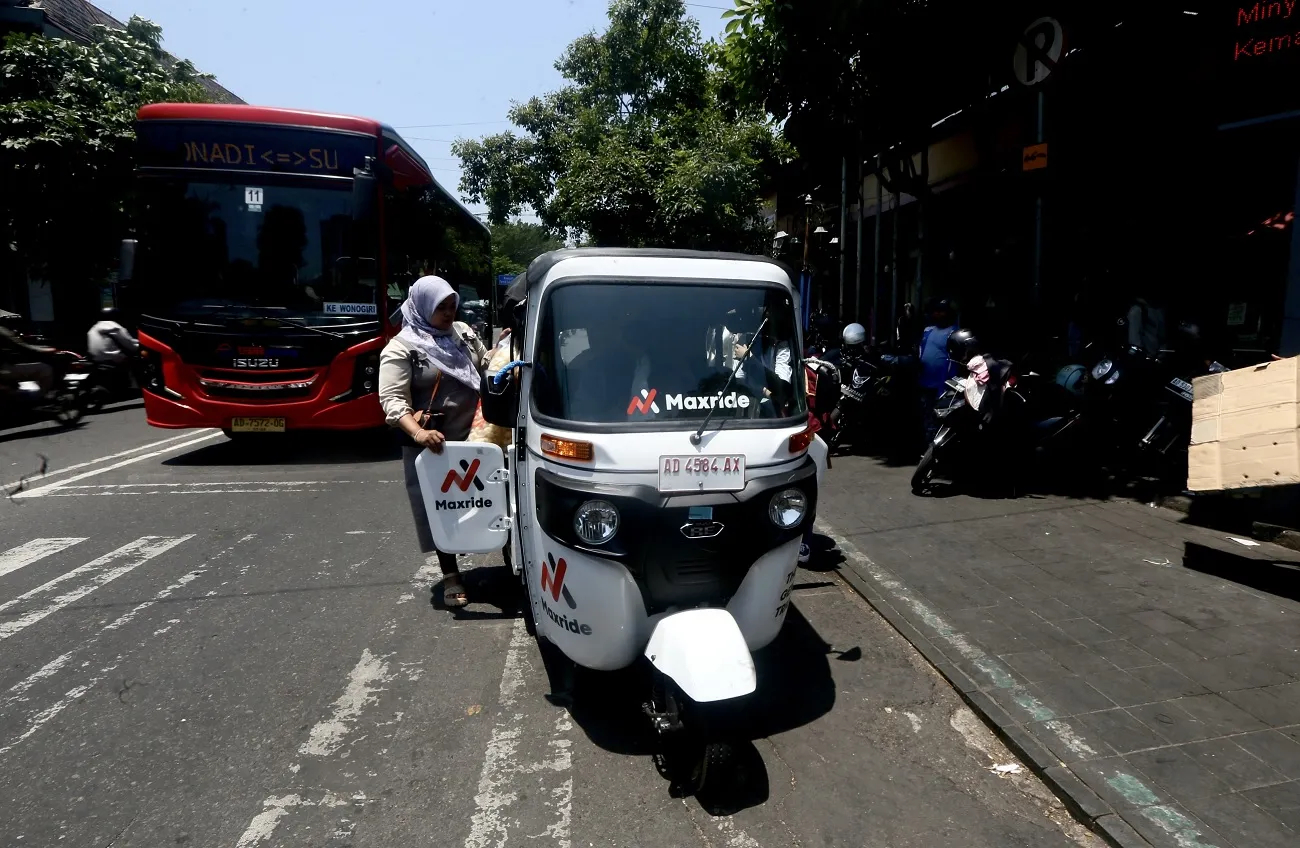 Keberatan Bajaj Beroperasi, Paguyuban Angkutan Solo Datangi Kantor Dishub -  Espos.id