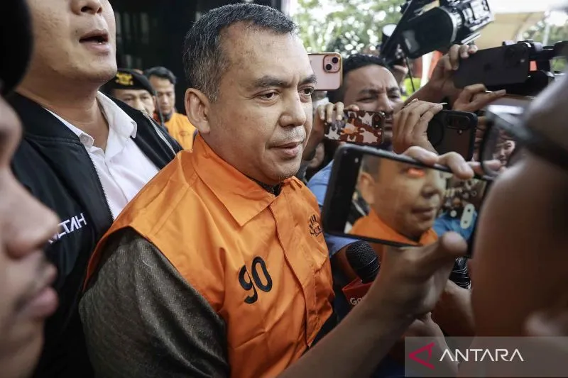 Fantastis! Silmy Karim Terima Jatah Rutin Rp100 Juta per Pekan