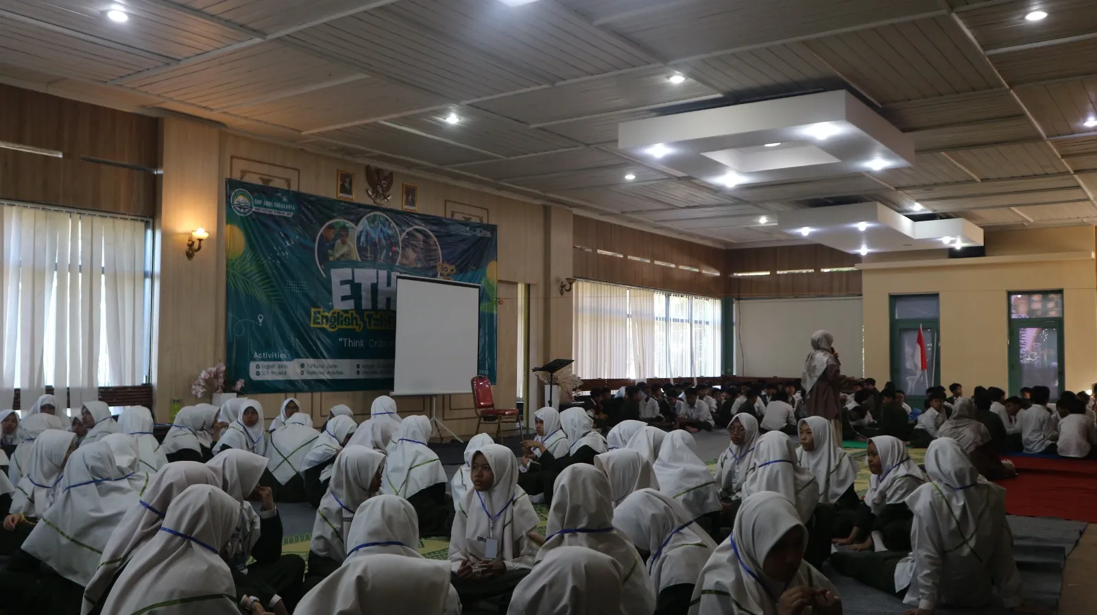 Bentuk Generasi Berkualitas, Siswa SMP ABBS Surakarta Ikuti ETHIC Camp di Kopeng