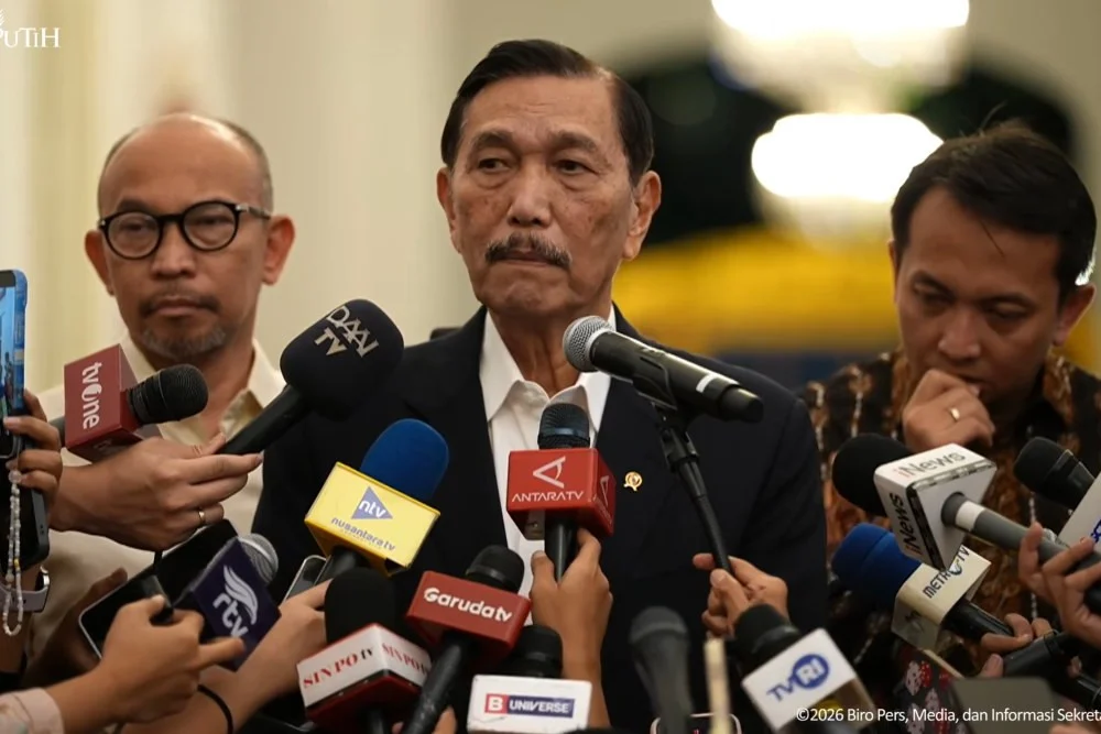 MBG Diklaim Berdampak ke Ekonomi Daerah, Luhut: Kontribusinya Cukup Signifikan