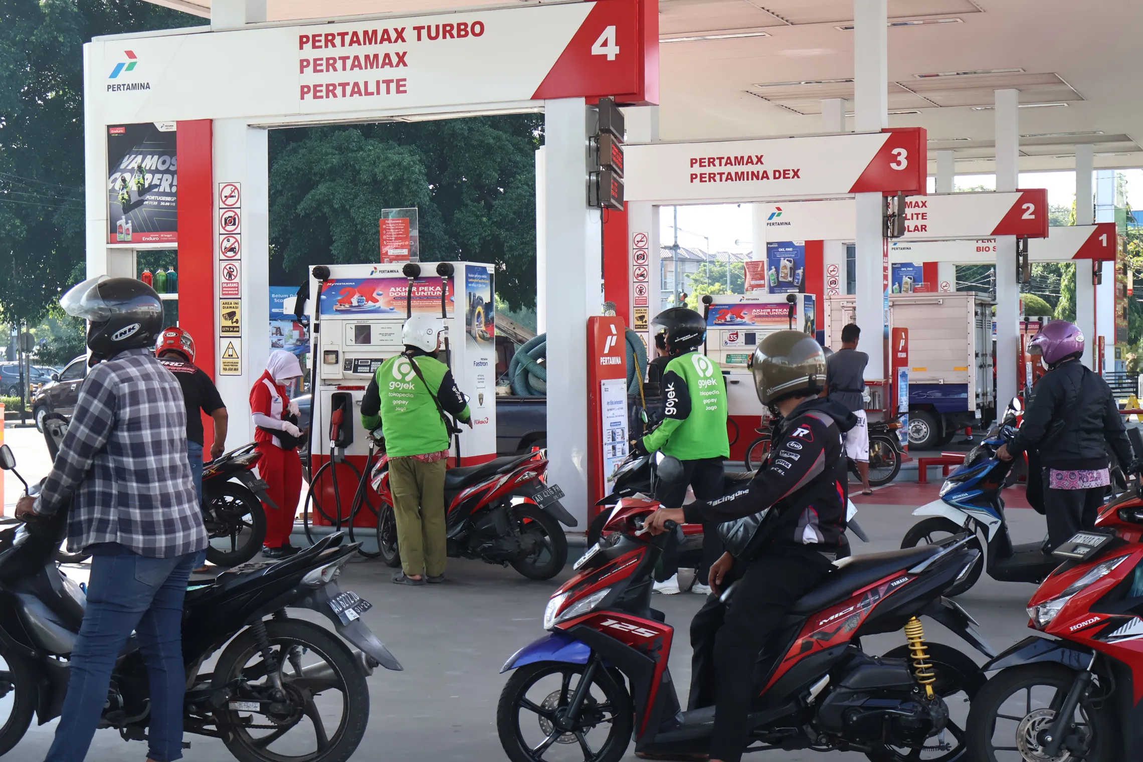 Harga Pertamax Naik, Aktivitas SPBU di Solo Tetap Normal