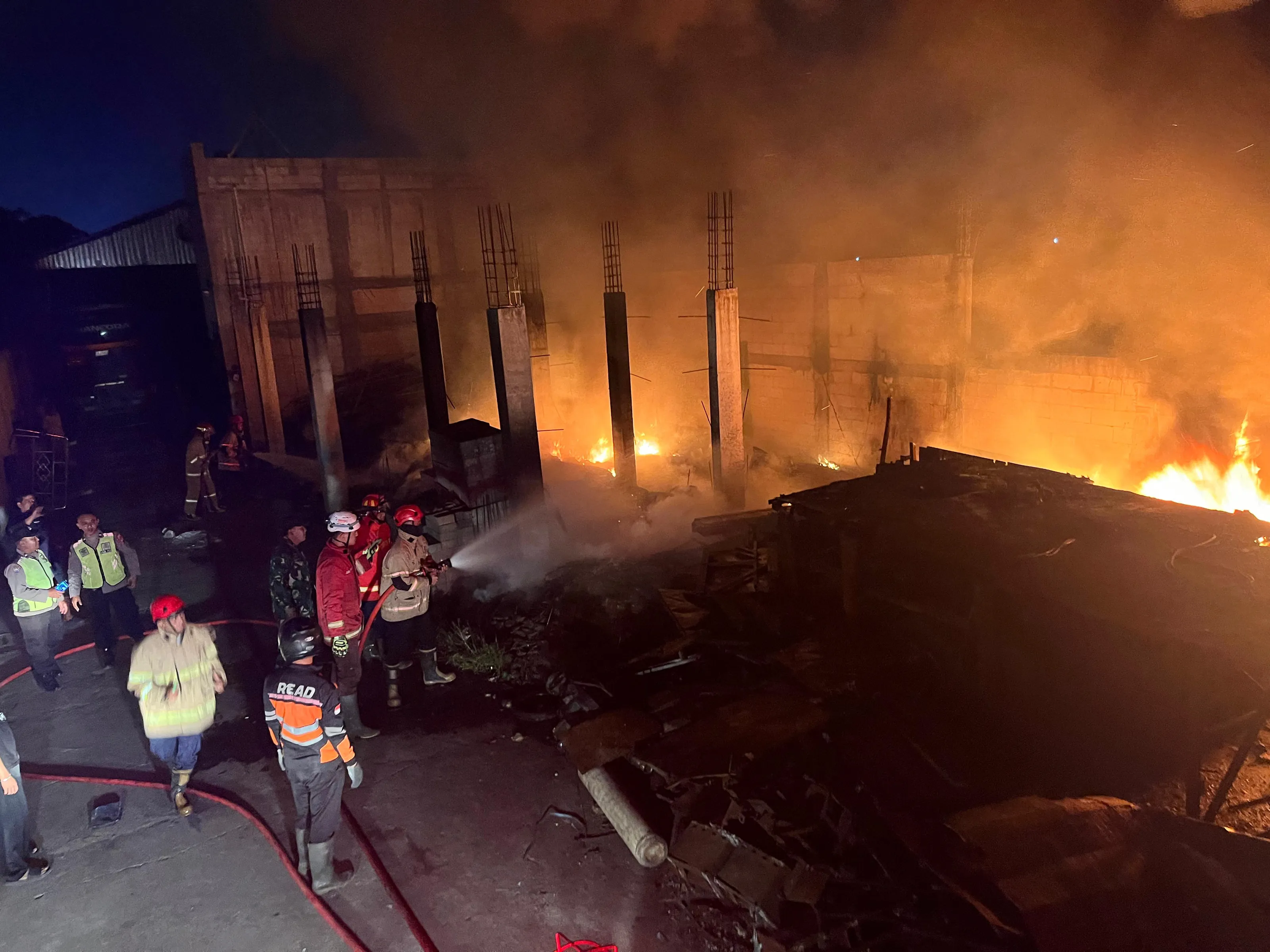 Kebakaran Bengkel Bus di Ngemplak Boyolali, Diduga Dipicu Percikan Las