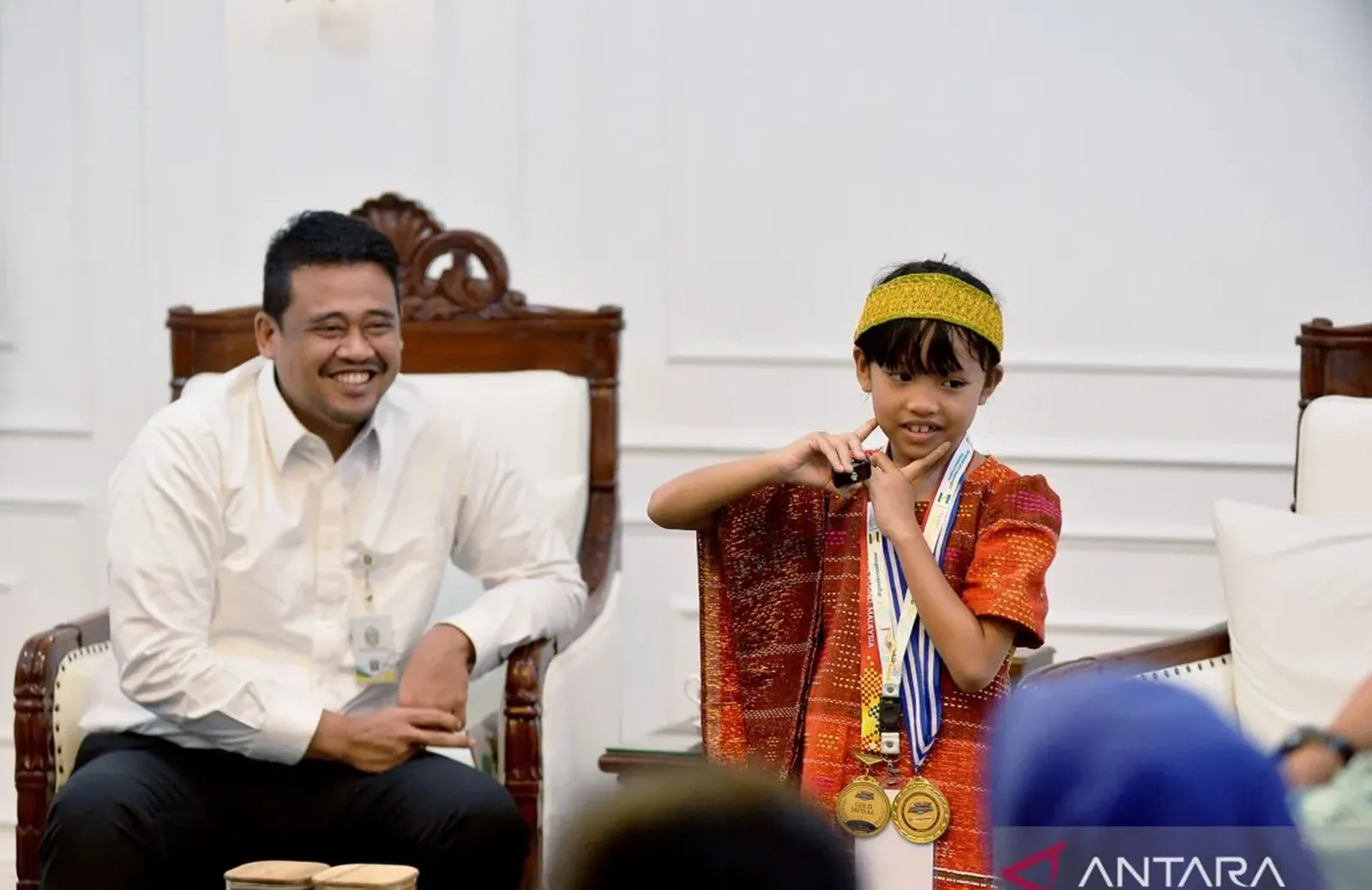 Raih Emas di Olimpiade Sains dan Matematika Asia, Siswi SD Dapat Hadiah Rumah