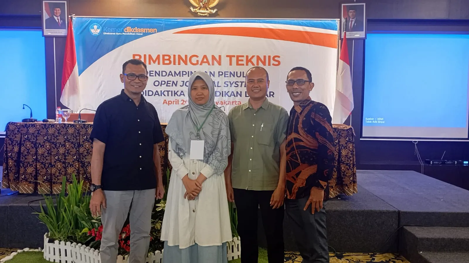 Guru SDII Al Abidin Solo Publikasikan Artikel Ilmiah di Jurnal Kemendikdasmen