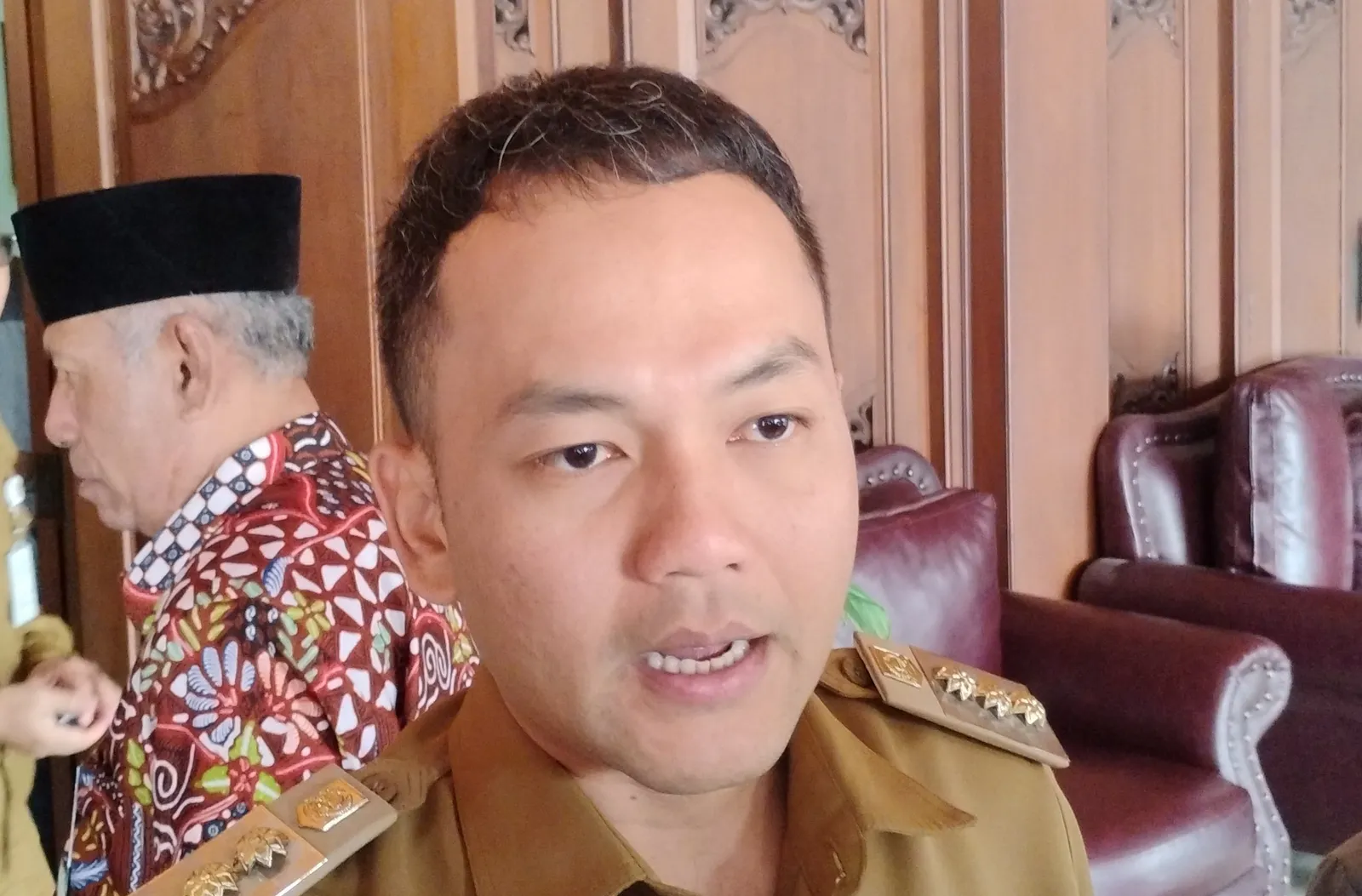 Laporan Dugaan Penyalahgunaan Wewenang, Wali Kota Solo: Hormati Proses Hukum