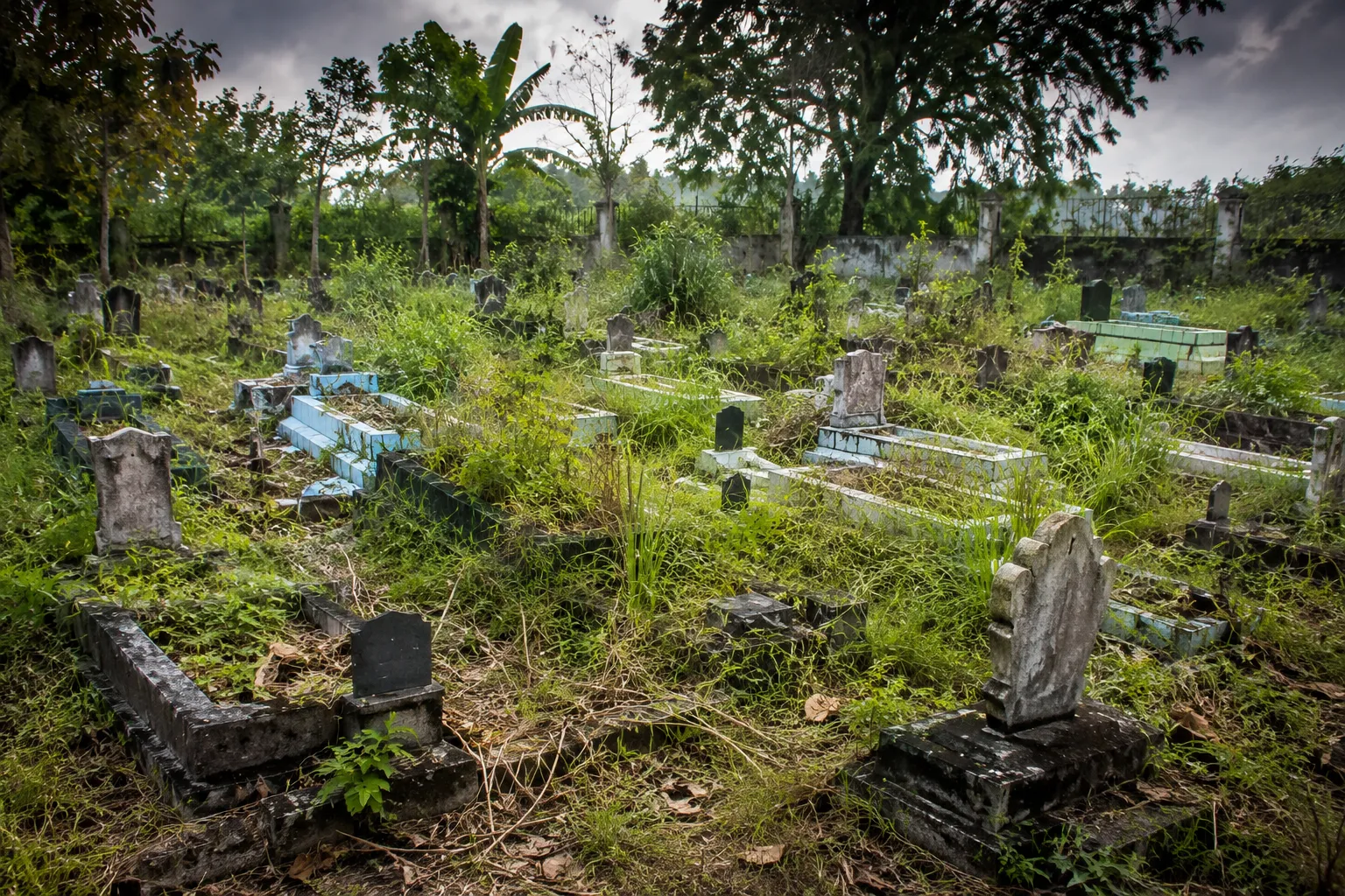 Tambah Ruang Terbuka Hijau, Pemkot Solo akan Transformasi Makam Terbengkalai