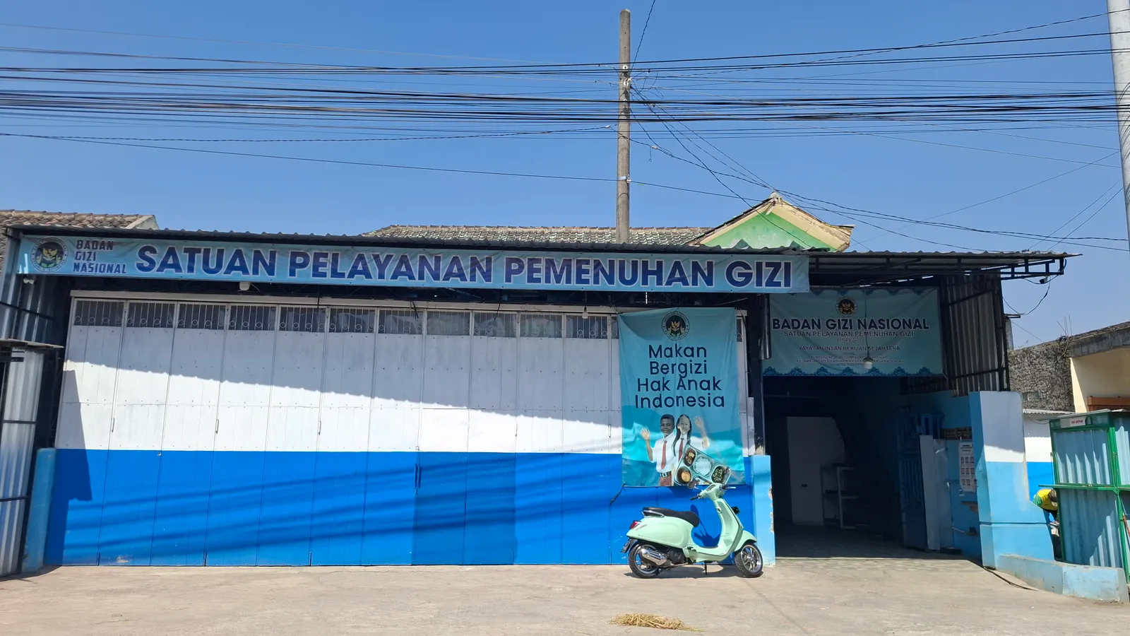 Icip Sample, Petugas SPPG di Karanganyar Muntah-Muntah, Distribusi MBG Ditarik
