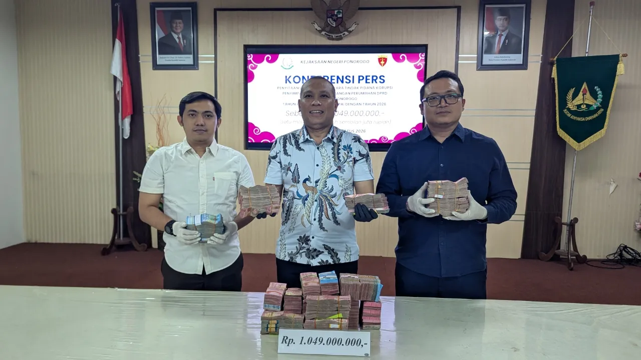 Anggota DPRD Ponorogo Berbondong-bondong Kembalikan Uang ke Kejari, Total Rp3 M
