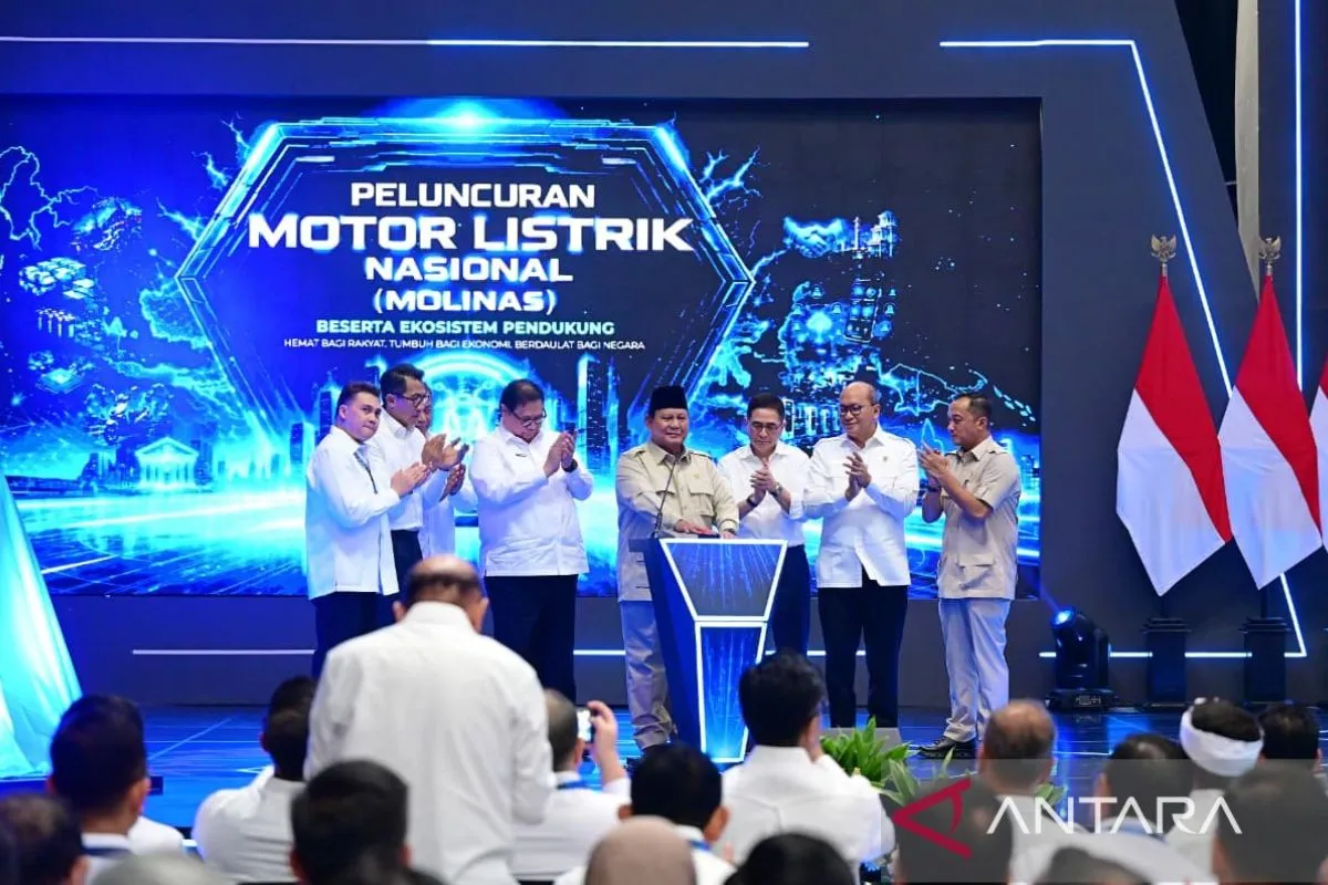 Prabowo Usul Skema Kredit Motor Listrik Tanpa DP dan Bunga Cicilan Diturunkan