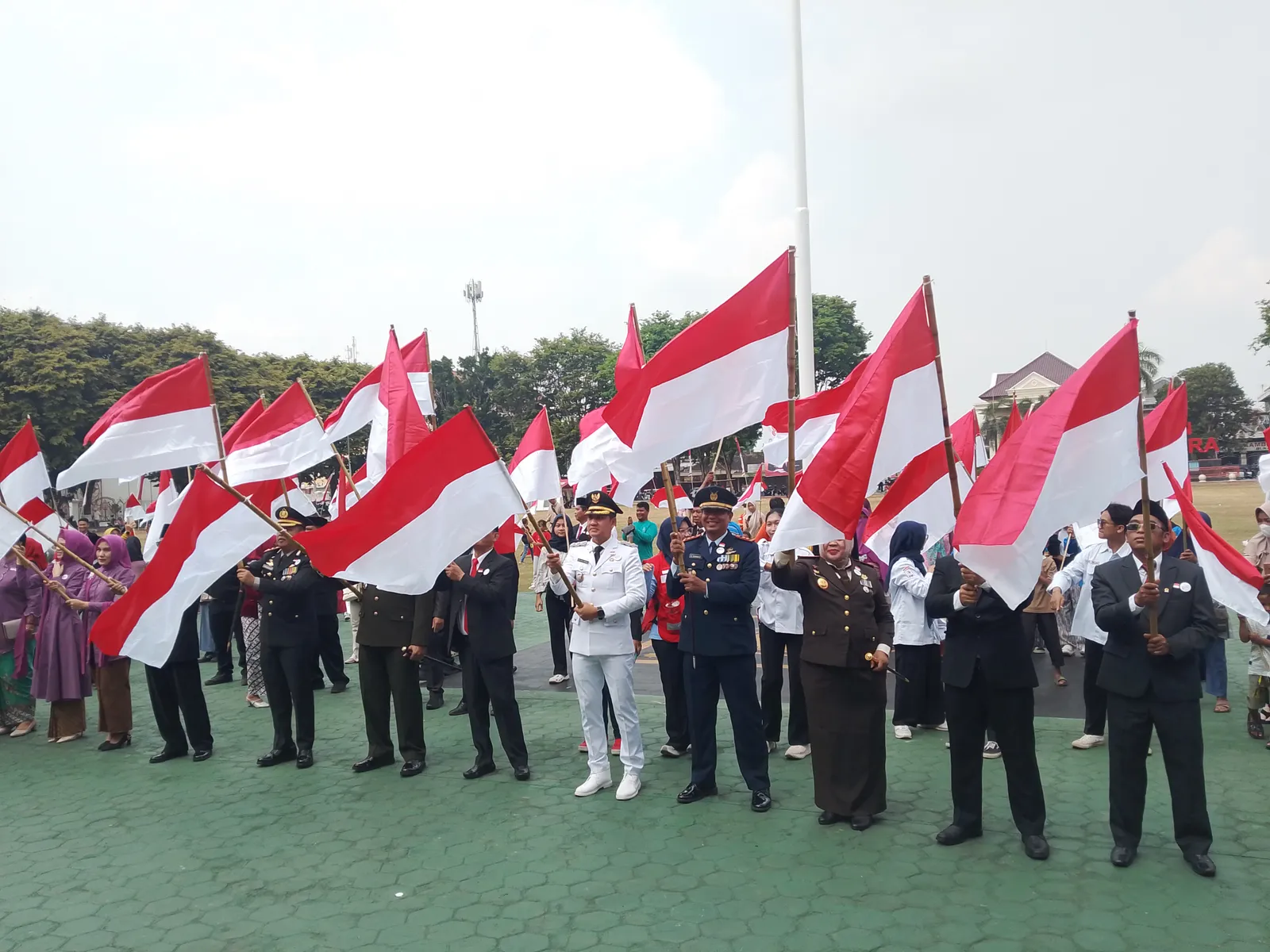 HUT RI di Sukoharjo, 1.000 Bendera Merah Putih Dikibarkan
