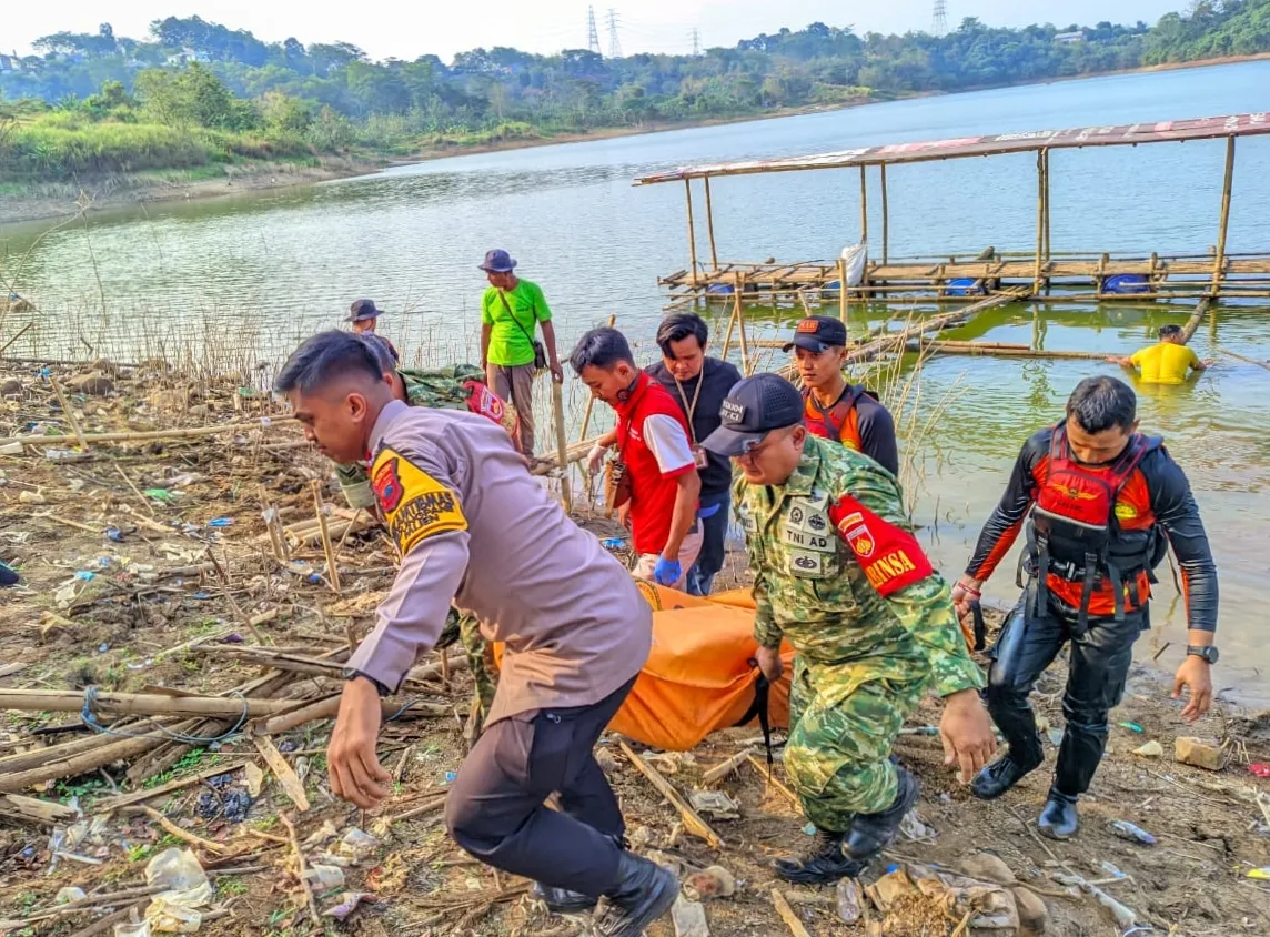 Tenggelam saat Mancing, Warga Boja Ditemukan Meninggal di Waduk Jatibarang