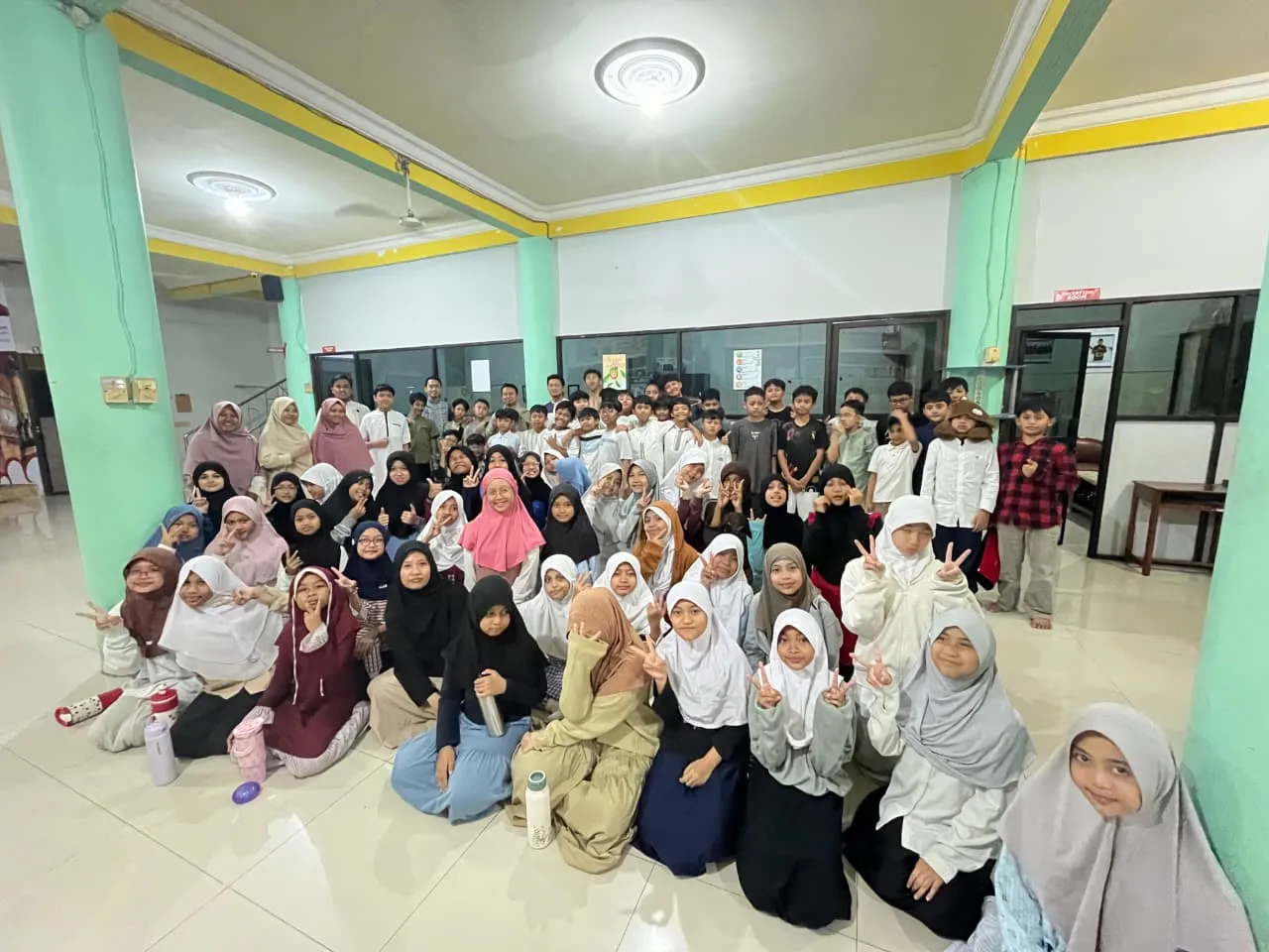 74 Siswa Kelas 6 SDII Al Abidin Ikuti Achievement Motivation Training